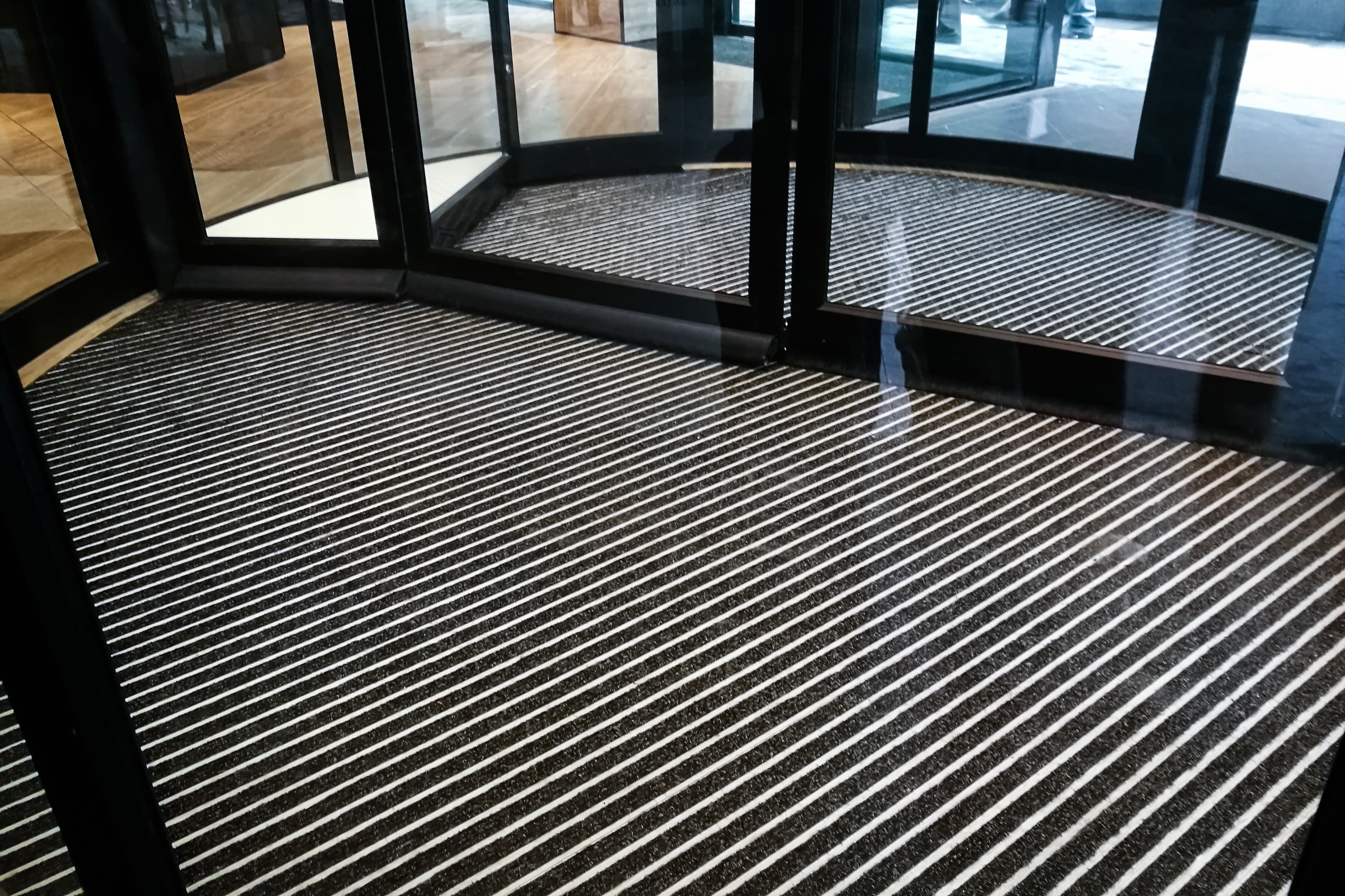 Alumat entrance matting products